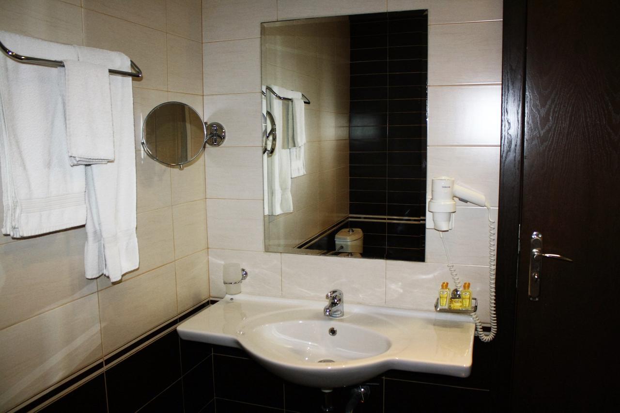 Hotel Villa Verde Гълабово Екстериор снимка