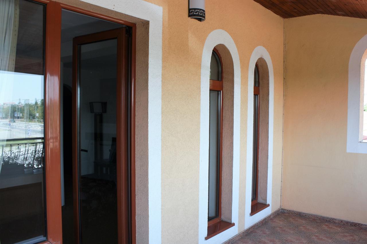 Hotel Villa Verde Гълабово Екстериор снимка